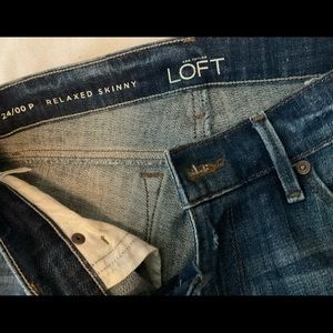 LOFT Petite Relaxed Skinny jeans 👖
